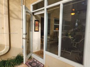 5100 NW 35th St 101, Lauderdale Lakes FL 33319