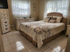 5100 NW 35th St 101, Lauderdale Lakes FL 33319