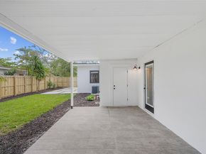 485 NW 132nd St, North Miami FL 33168