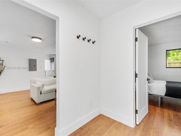 485 NW 132nd St, North Miami FL 33168