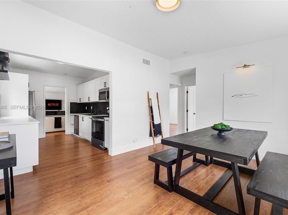 485 NW 132nd St, North Miami FL 33168