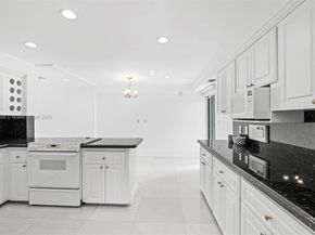 6795 & 6793 Brookline Dr, Hialeah FL 33015