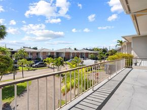 6795 & 6793 Brookline Dr, Hialeah FL 33015