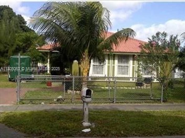 18761 SW 318th Ter, Homestead FL 33030
