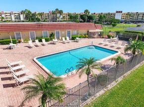 23249 N Barwood Ln N 102, Boca Raton FL 33428