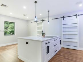 817 NW 17th St, Fort Lauderdale FL 33311