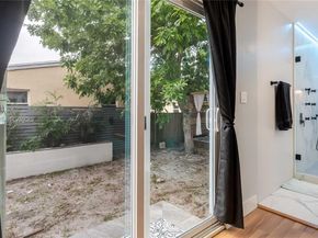 817 NW 17th St, Fort Lauderdale FL 33311