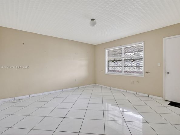 16750 NE 14th Ave 310, Miami FL 33162