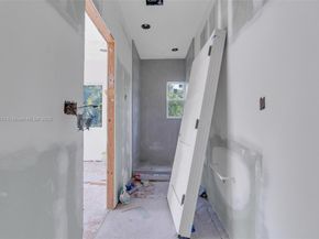 9655 Biscayne Blvd, Miami Shores FL 33138