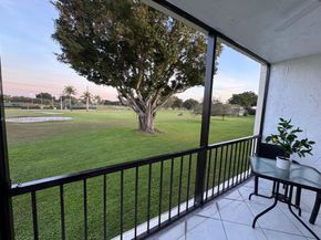 9200 N Hollybrook Lake Dr 208, Pembroke Pines FL 33025