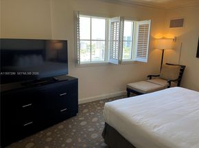 601 N Ft Lauderdale Beach Blvd 912, Fort Lauderdale FL 33304