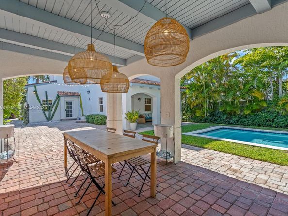 375 Plymouth Rd, West Palm Beach FL 33405