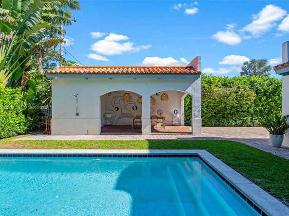 375 Plymouth Rd, West Palm Beach FL 33405