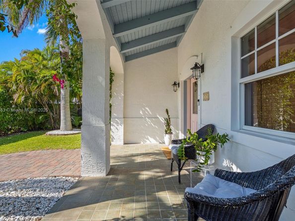 375 Plymouth Rd, West Palm Beach FL 33405