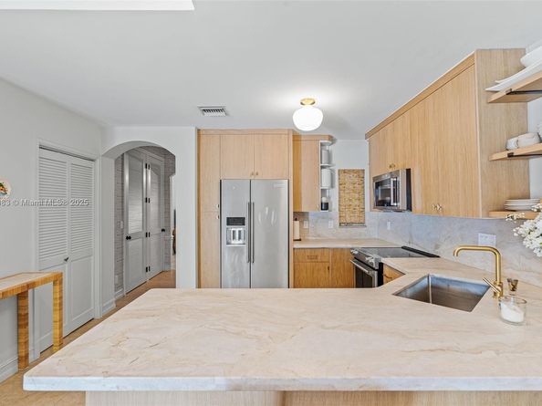 375 Plymouth Rd, West Palm Beach FL 33405