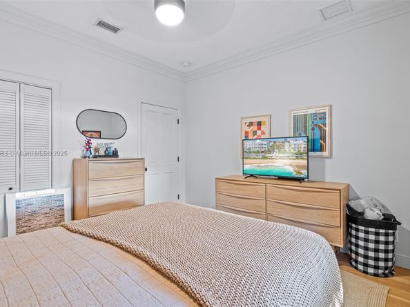 375 Plymouth Rd, West Palm Beach FL 33405