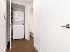 1040 Biscayne Blvd 4208, Miami FL 33132