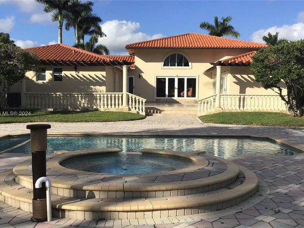 13460 SW 32nd ST, Kendall FL 33175