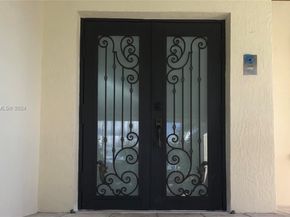 13460 SW 32nd ST, Kendall FL 33175