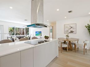 2825 NE 9th Ave, Wilton Manors FL 33334