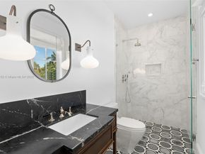 7393 SW 79th Ct, Miami FL 33143
