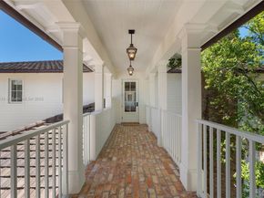 7393 SW 79th Ct, Miami FL 33143
