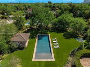 7393 SW 79th Ct, Miami FL 33143