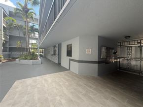 12209 SW 14th Ln 1101, Miami FL 33184