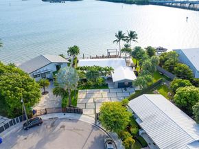 1242 NE 81st Ter, Miami FL 33138