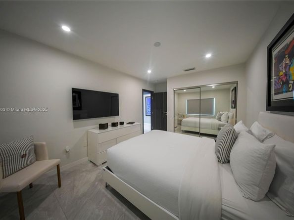 1242 NE 81st Ter, Miami FL 33138