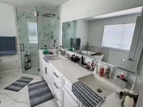 11373 NW 34th Pl, Sunrise FL 33323