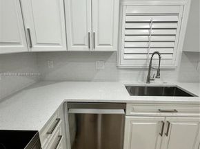 11373 NW 34th Pl, Sunrise FL 33323