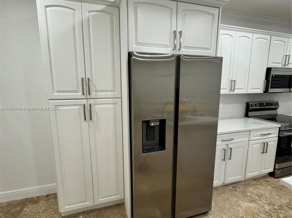 11373 NW 34th Pl, Sunrise FL 33323