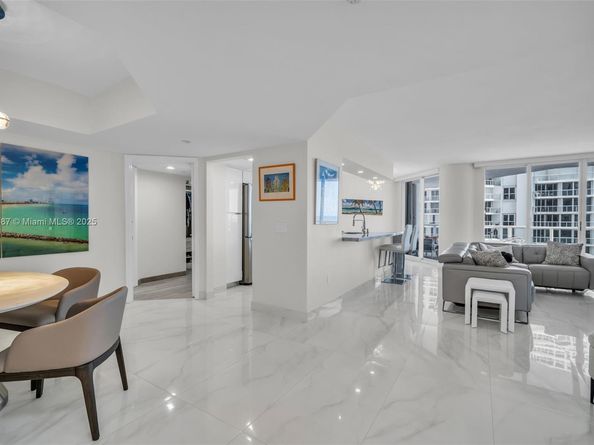 16445 Collins Ave 925, Sunny Isles Beach FL 33160