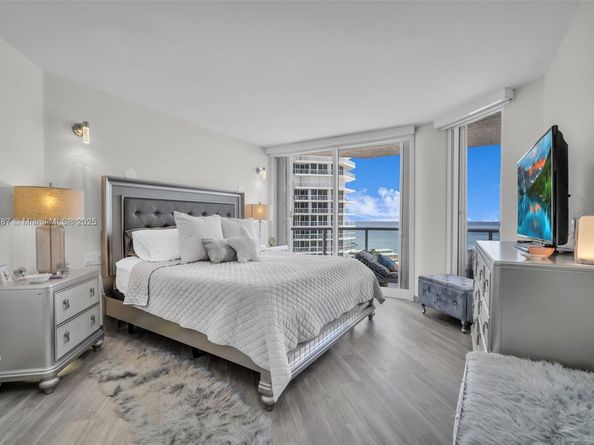 16445 Collins Ave 925, Sunny Isles Beach FL 33160