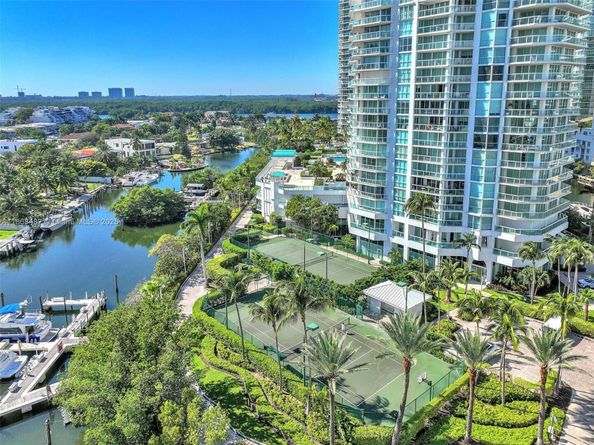16445 Collins Ave 925, Sunny Isles Beach FL 33160