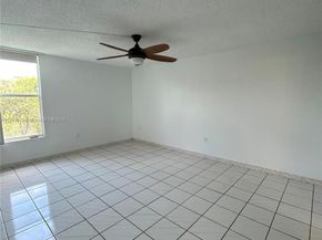 9682 Fontainebleau Blvd 410, Miami FL 33172