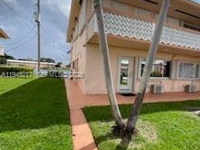 925 SW 11th Ave 1J, Hallandale Beach FL 33009