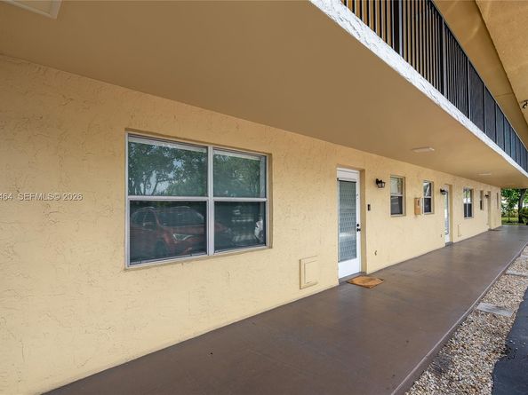 617 S State Road 7 1C, Margate FL 33068