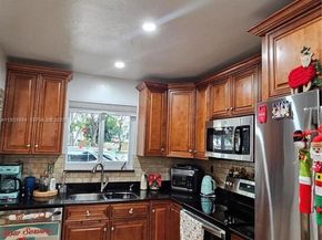 3321 Farragut St 7H, Hollywood FL 33021