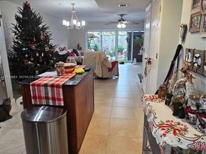 3321 Farragut St 7H, Hollywood FL 33021