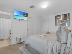 1901 SW 60th Ter, North Lauderdale FL 33068