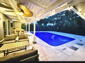 8404 SW 26th St, Davie FL 33324