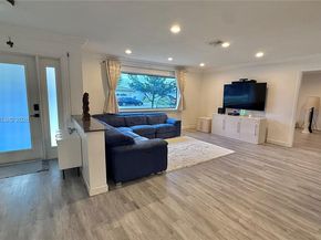 8404 SW 26th St, Davie FL 33324