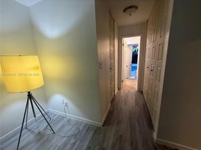8404 SW 26th St, Davie FL 33324