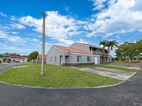 8381 SW 148th Ave 0, Miami FL 33193
