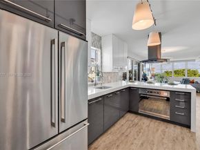 680 NE 64th St APH3, Miami FL 33138