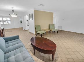 1331 Campanelli Dr, Plantation FL 33322