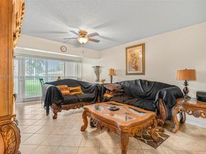 1521 NW 18th AVE 101, Delray Beach FL 33445