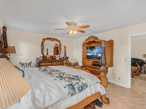 1521 NW 18th AVE 101, Delray Beach FL 33445